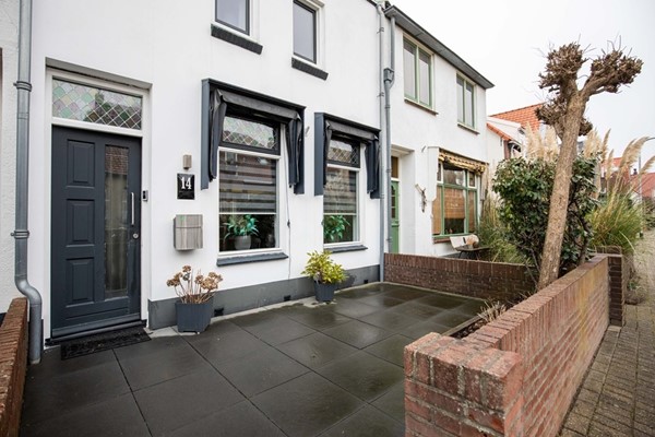 Medium property photo - Bestevaerweg 14, 2225 PC Katwijk